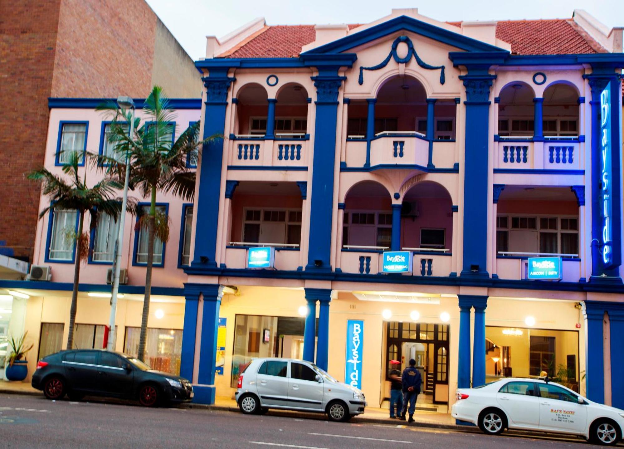 Hotel Bayside 116 West Street